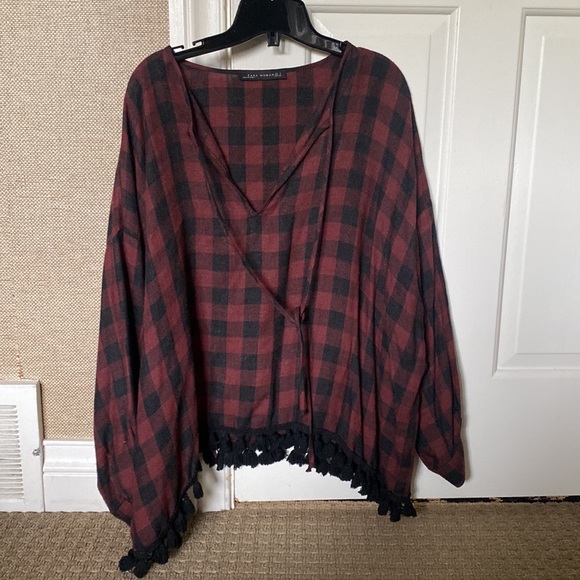 Plaid oversize blouse with fringe trim - Picture 5 of 8